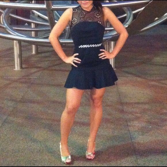 • SALE •  Embroidered Silk Cotton Cocktail Dress - Picture 4 of 6